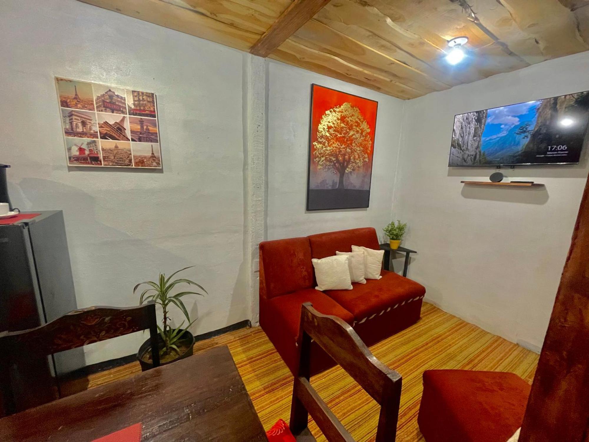 Poas Volcano Rooms Fraijanes Екстериор снимка